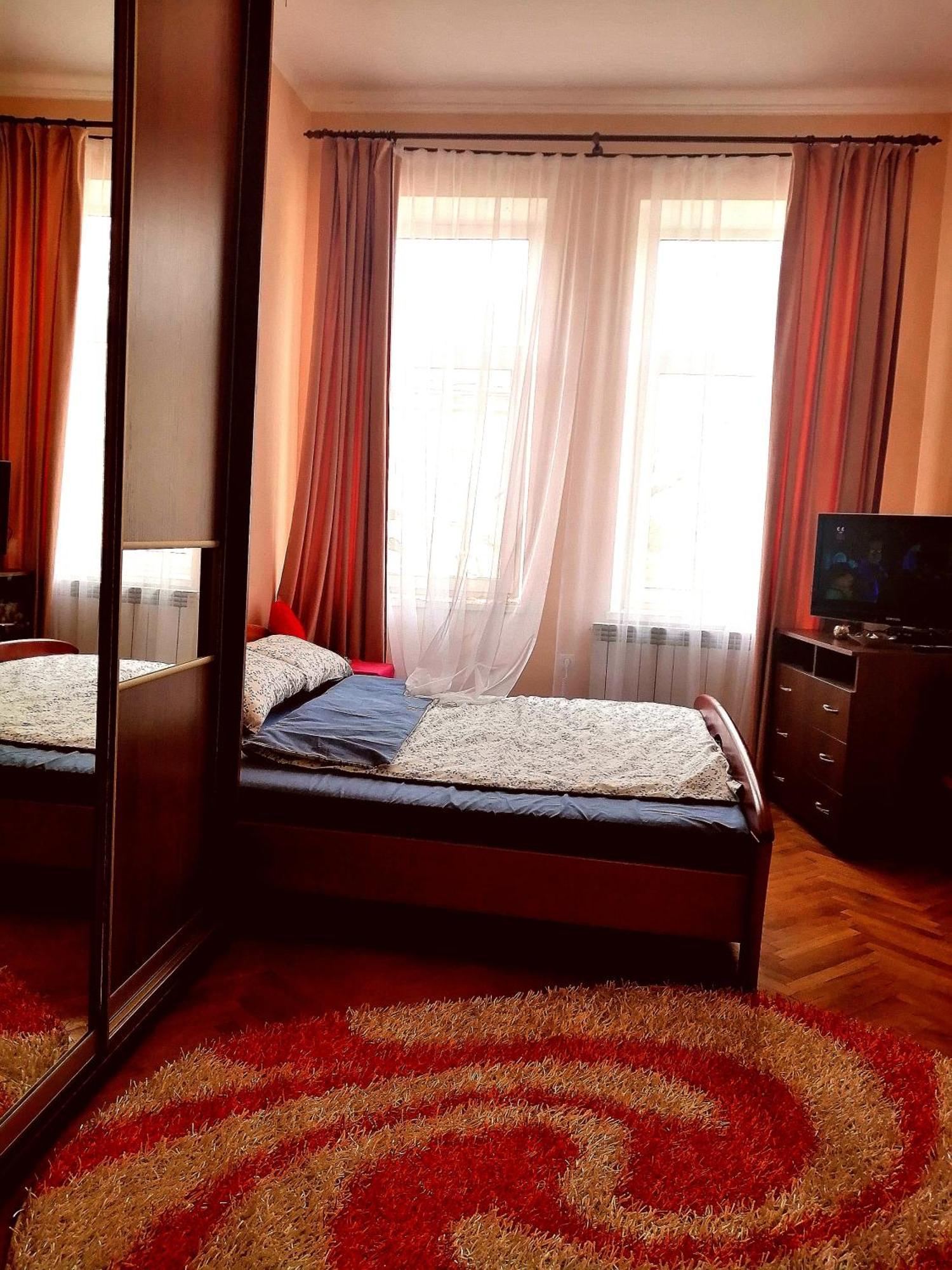 Apartmán Flat On Sheptytskykh Lvov Exteriér fotografie